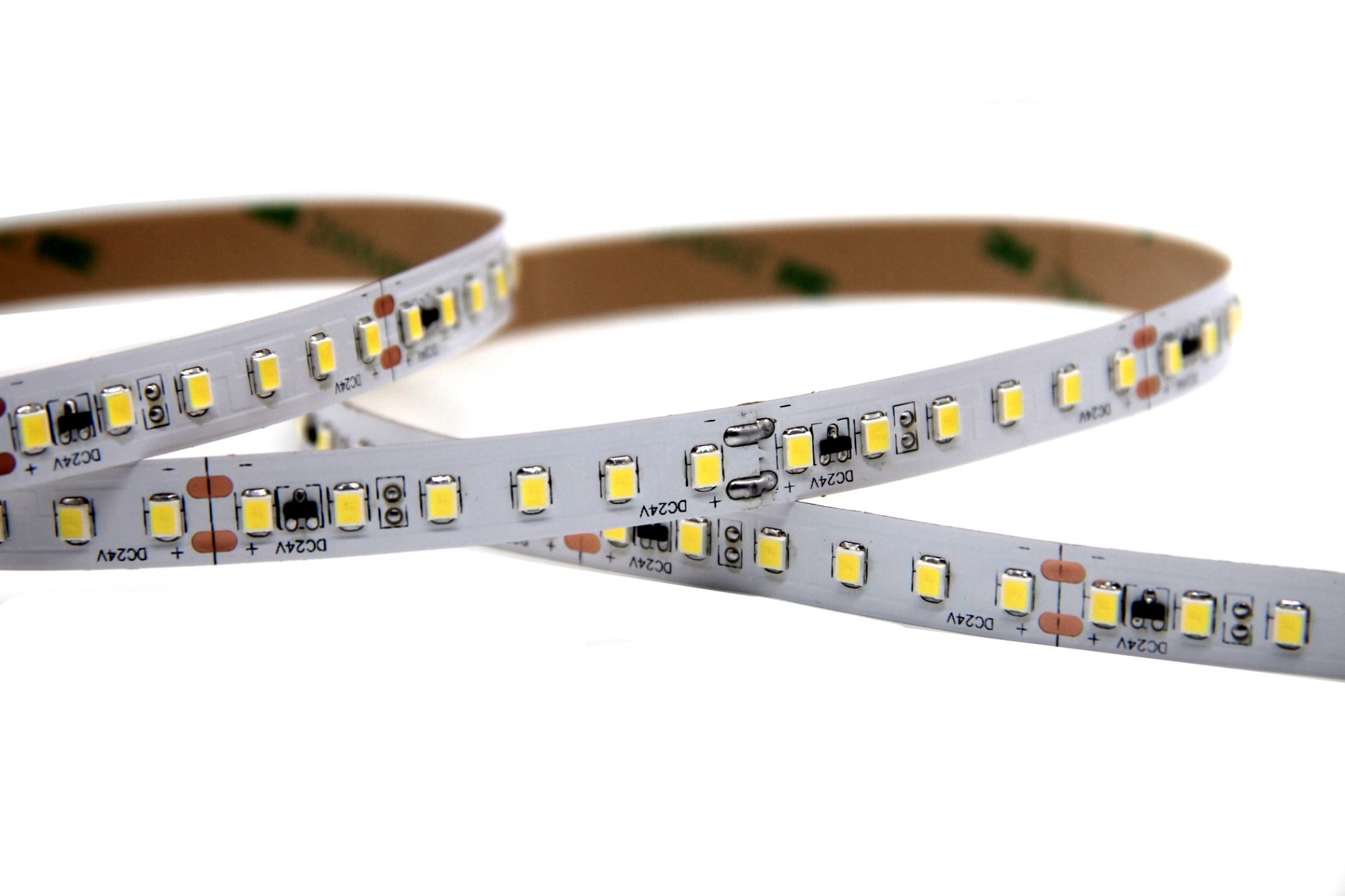 Long cascade constant current LED light strip