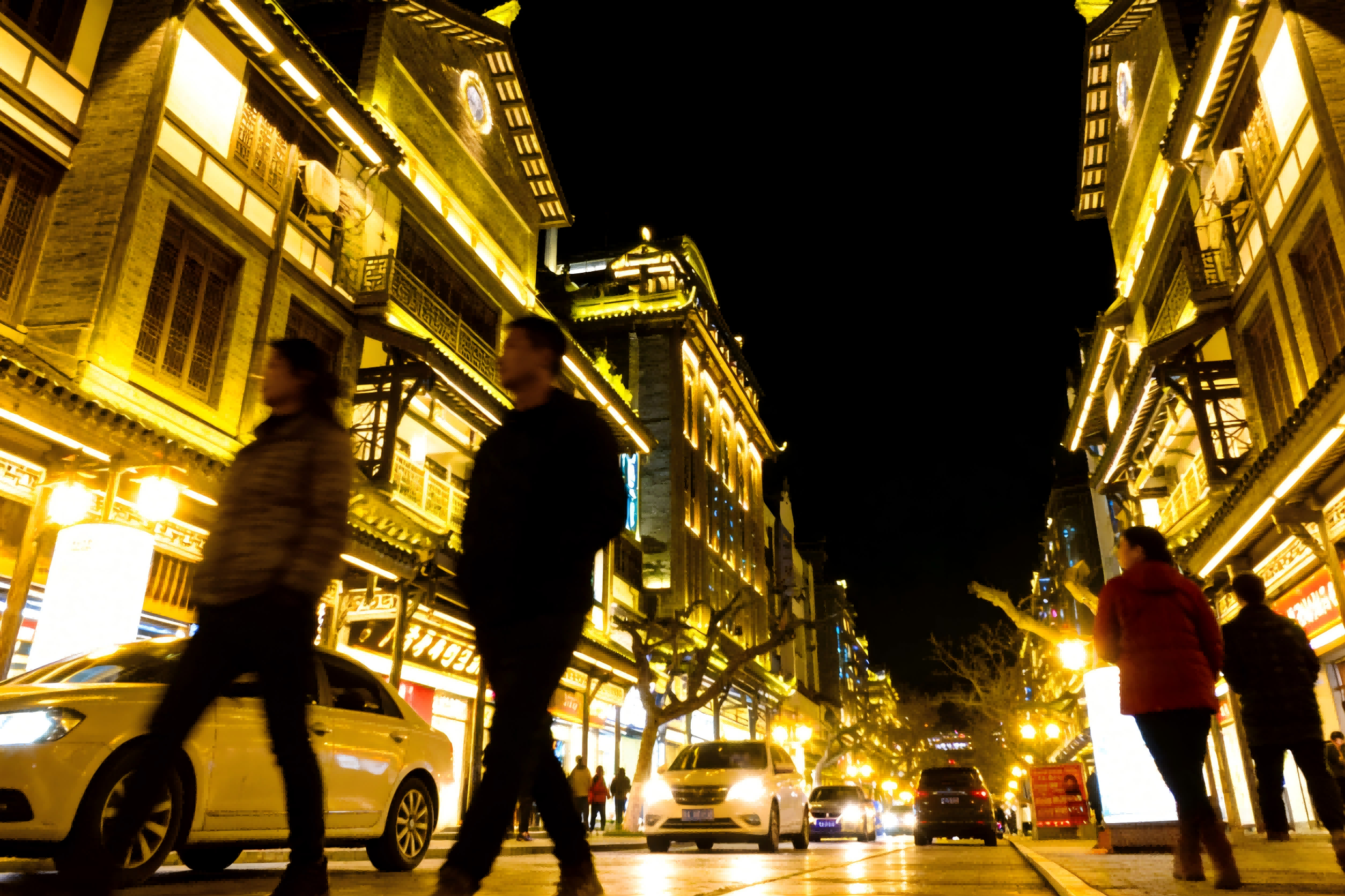 Jin Boan: Transmitting texts with light, empowering the cultural tourism and lighting of old streets in ancient cities (Picture 4)