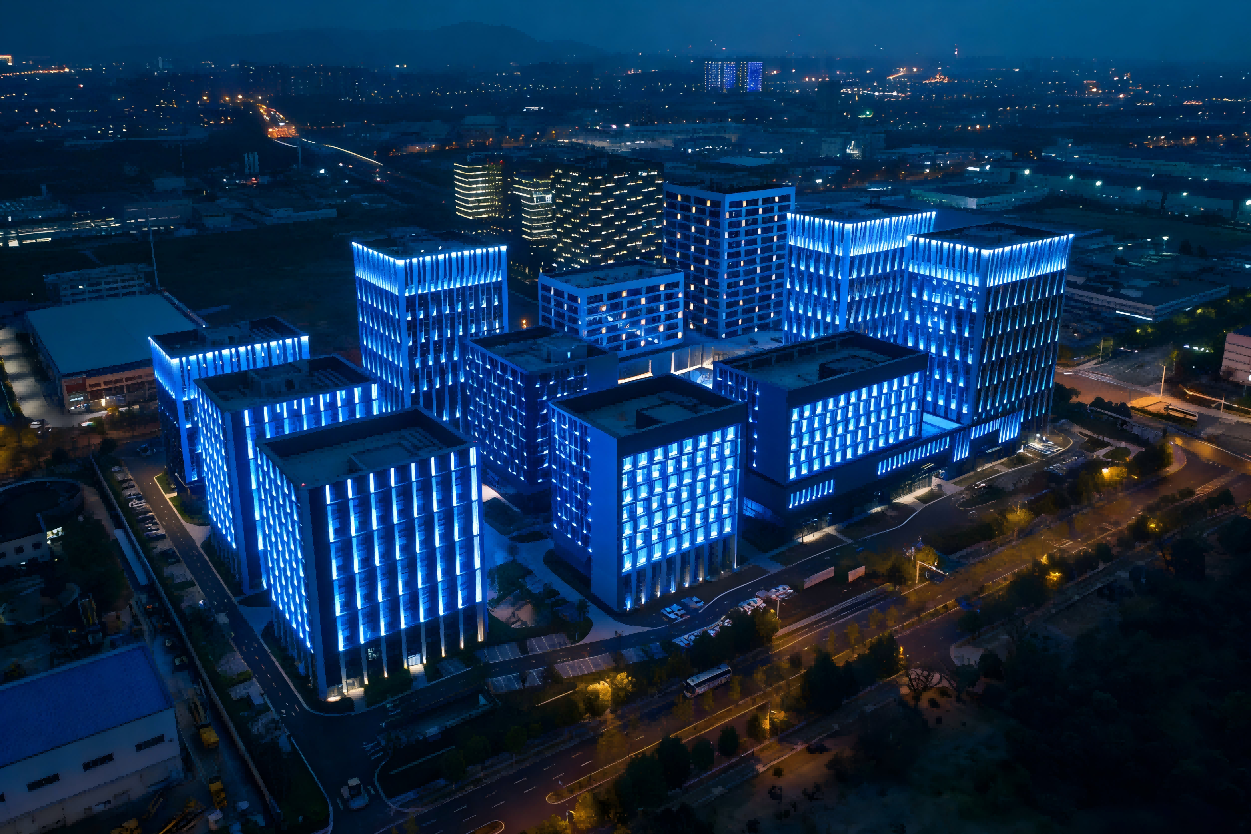 Jinboan soft light series empowers Huizhi Technology Park to use LED flexible wall washers to link multiple buildings to give them a new look (Picture 3)