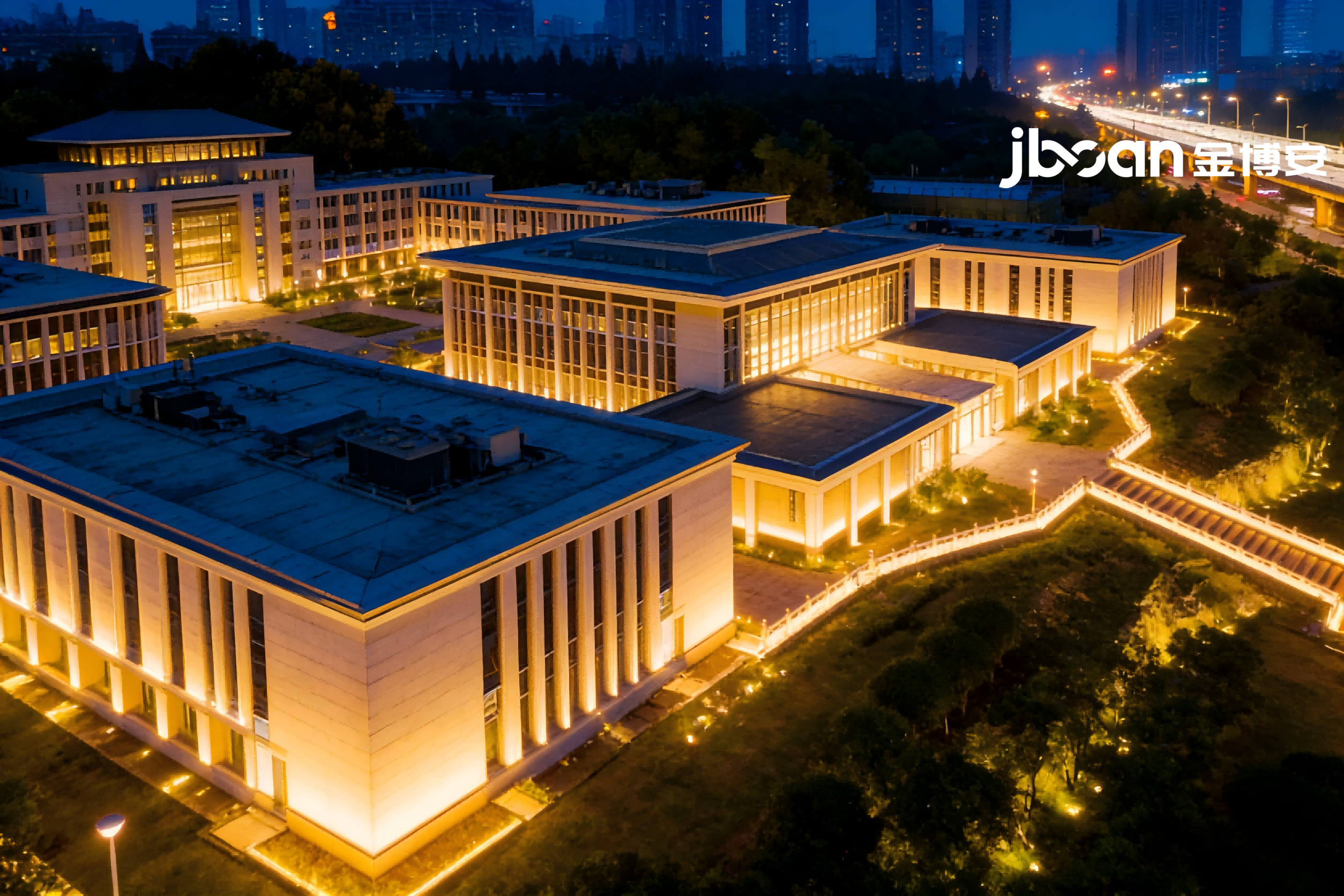 Jinboan flexible LED wall washer illuminates the conference building (Figure 4)