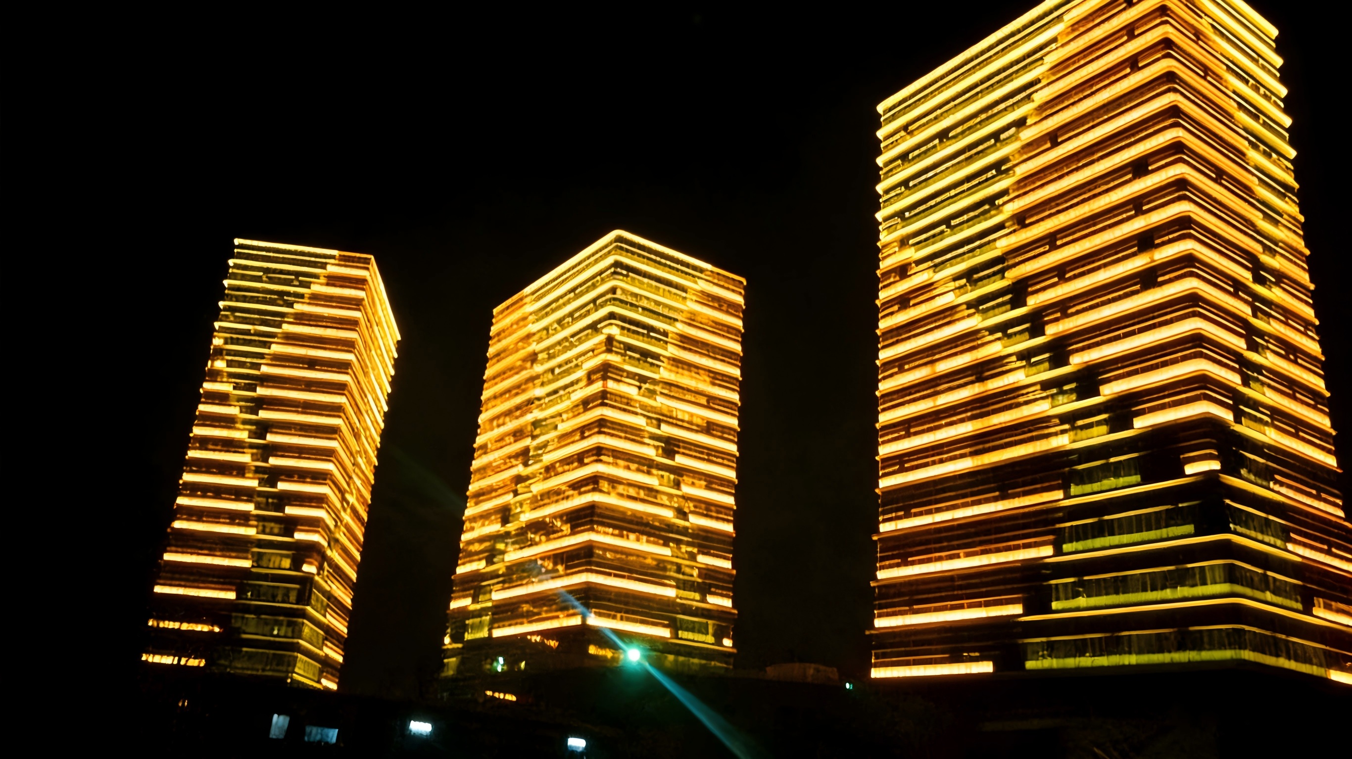 Shenzhen South China City building lighting upgrade Jinboan engineering grade RGBW flexible wall washer (Figure 2)