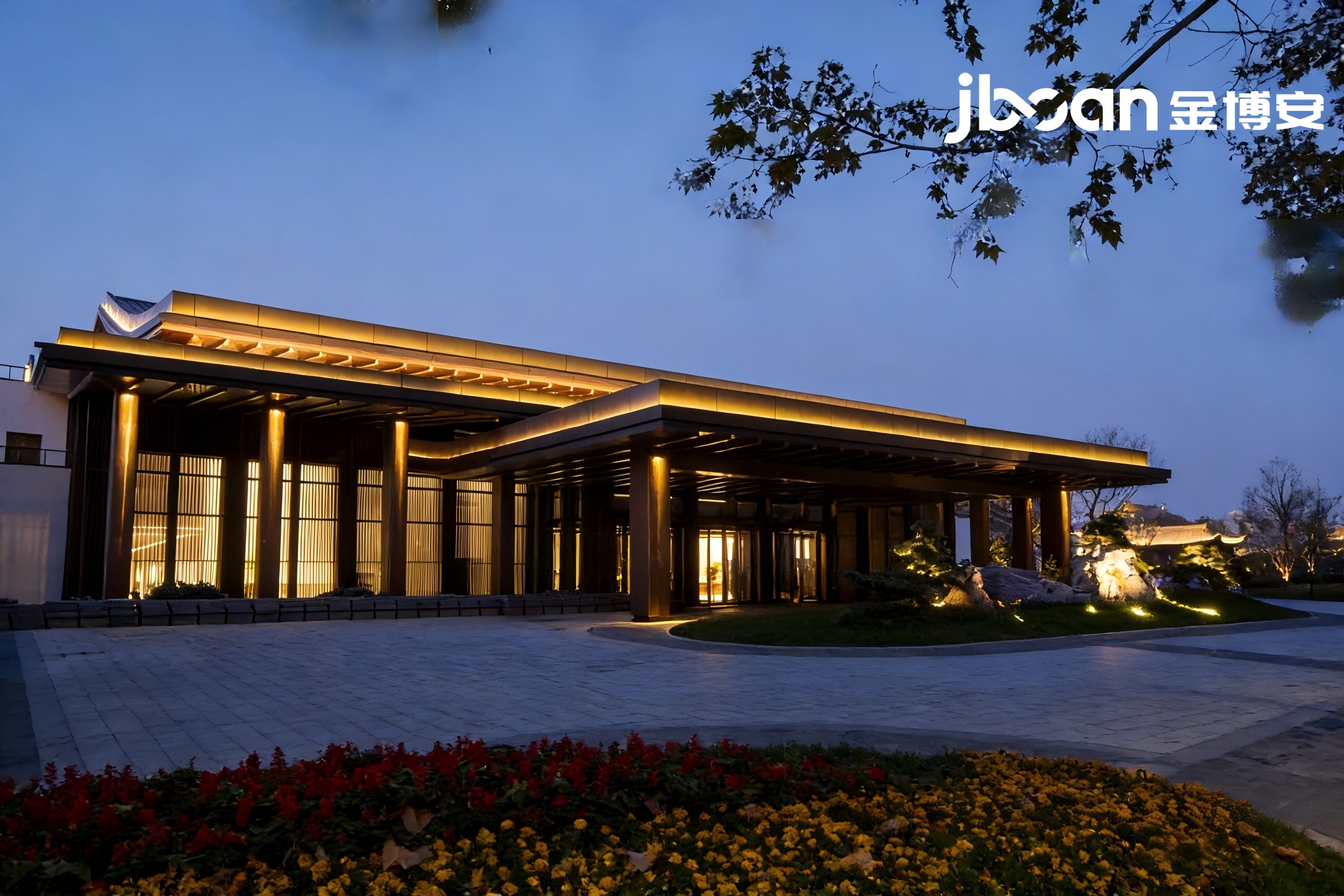 Jin Boan lights up Shaoxing Hotel, and the ancient charm of Jiangnan renews the night charm